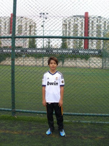 Lions Born in 2001-2002-1